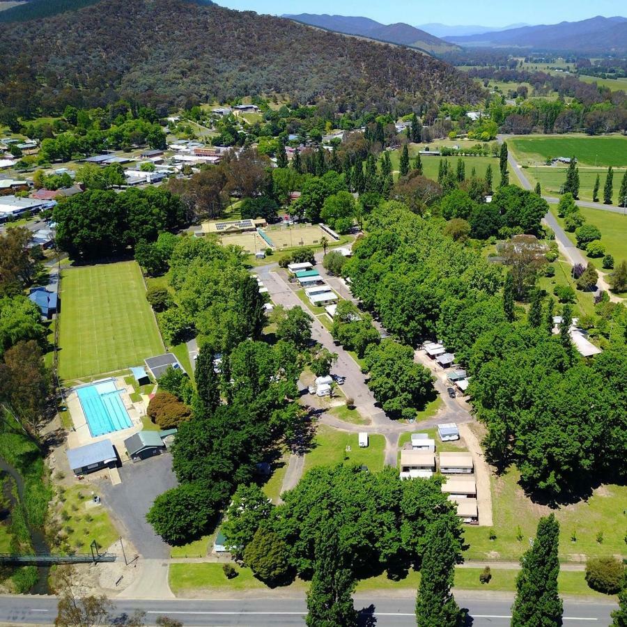 Myrtleford Holiday Park Hotel Kültér fotó